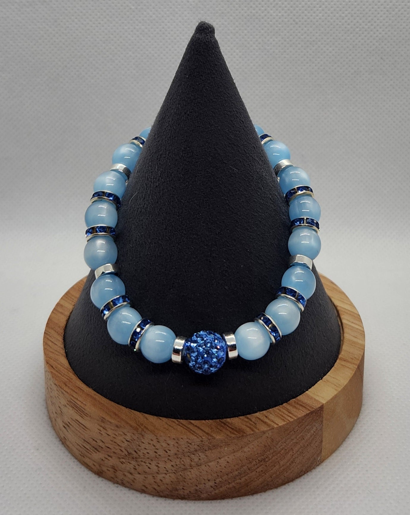Blue ( size 7.5 ")