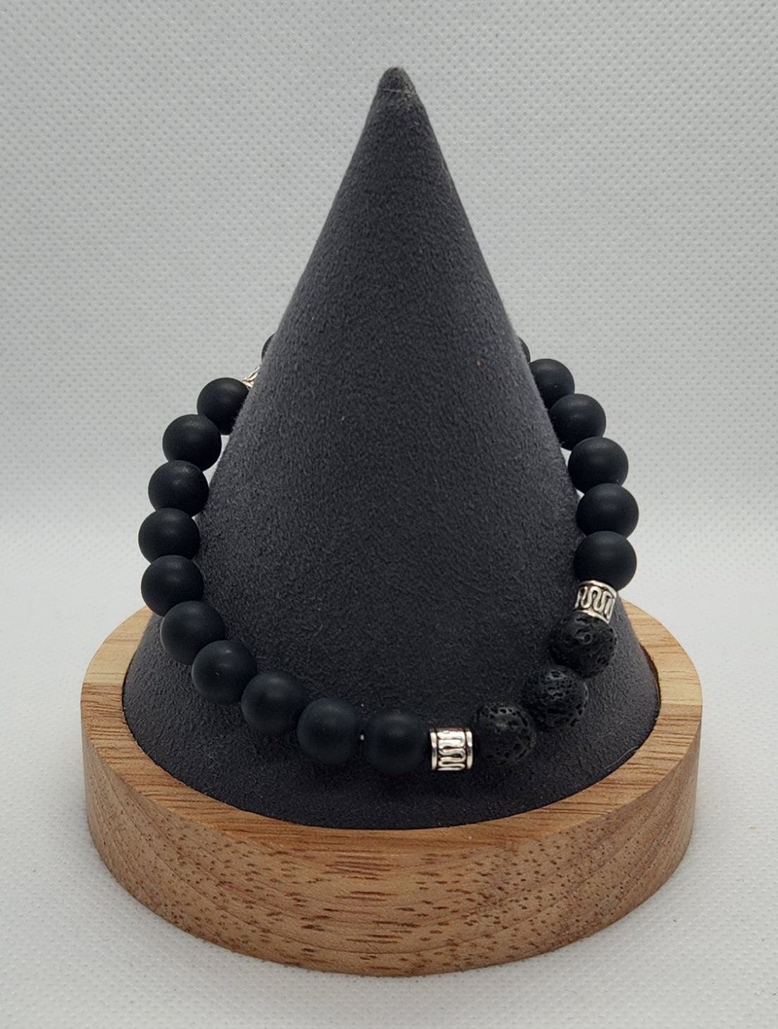 Black (8")
