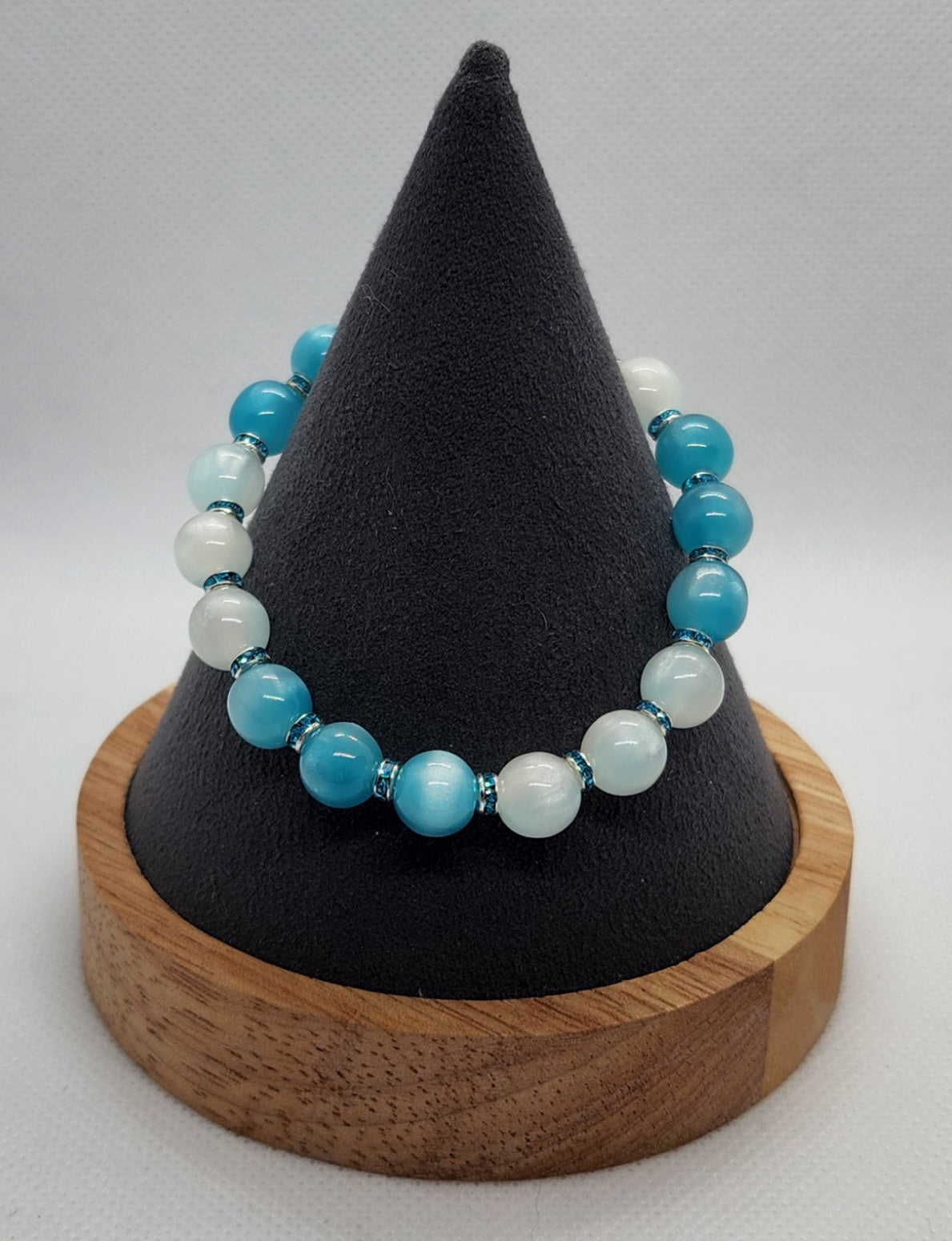 Blue and white ( size 7")