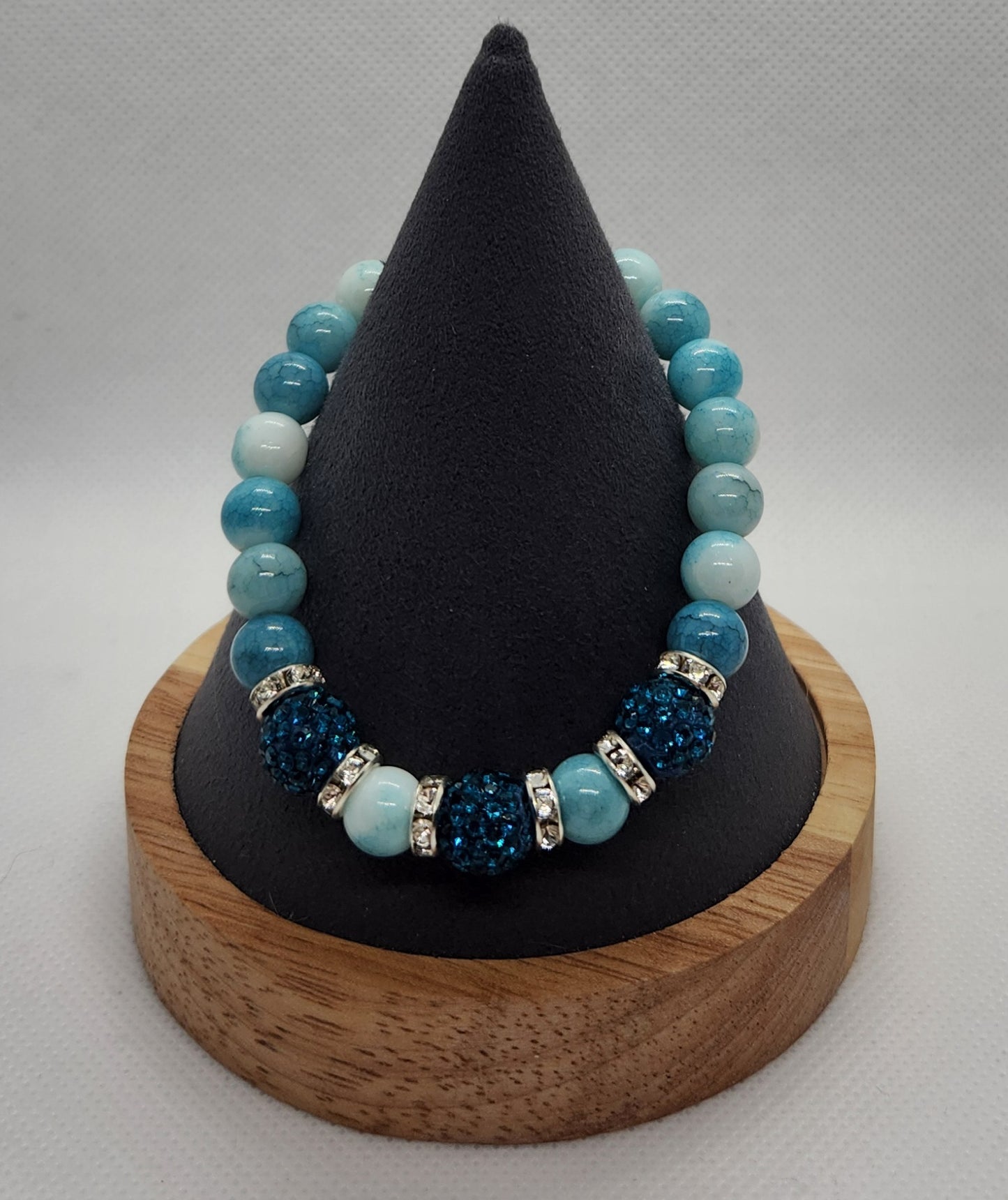 Blue and teal bracelet ( size 7.5 ")